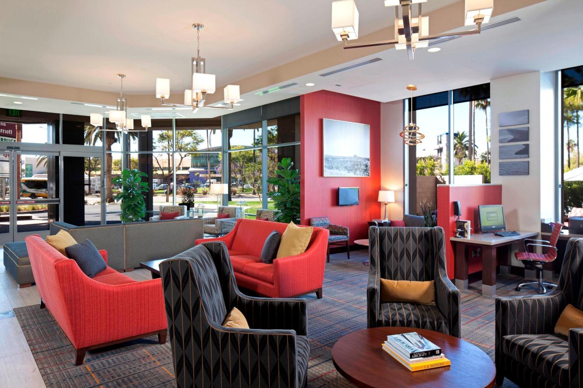 Residence Inn By Marriott Los Angeles Lax/Century Boulevard Екстериор снимка